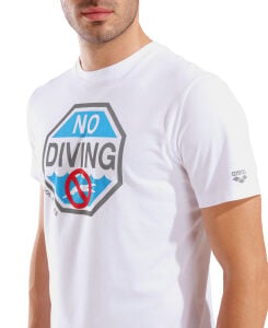 ARENA NO DIVING PRINT ERKEK T-SHIRT 011331100