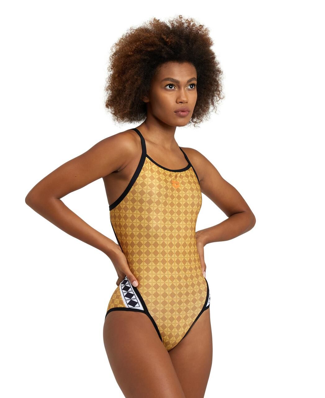 ARENA 50TH GOLD KADIN YÜZÜCÜ MAYOSU 006180305